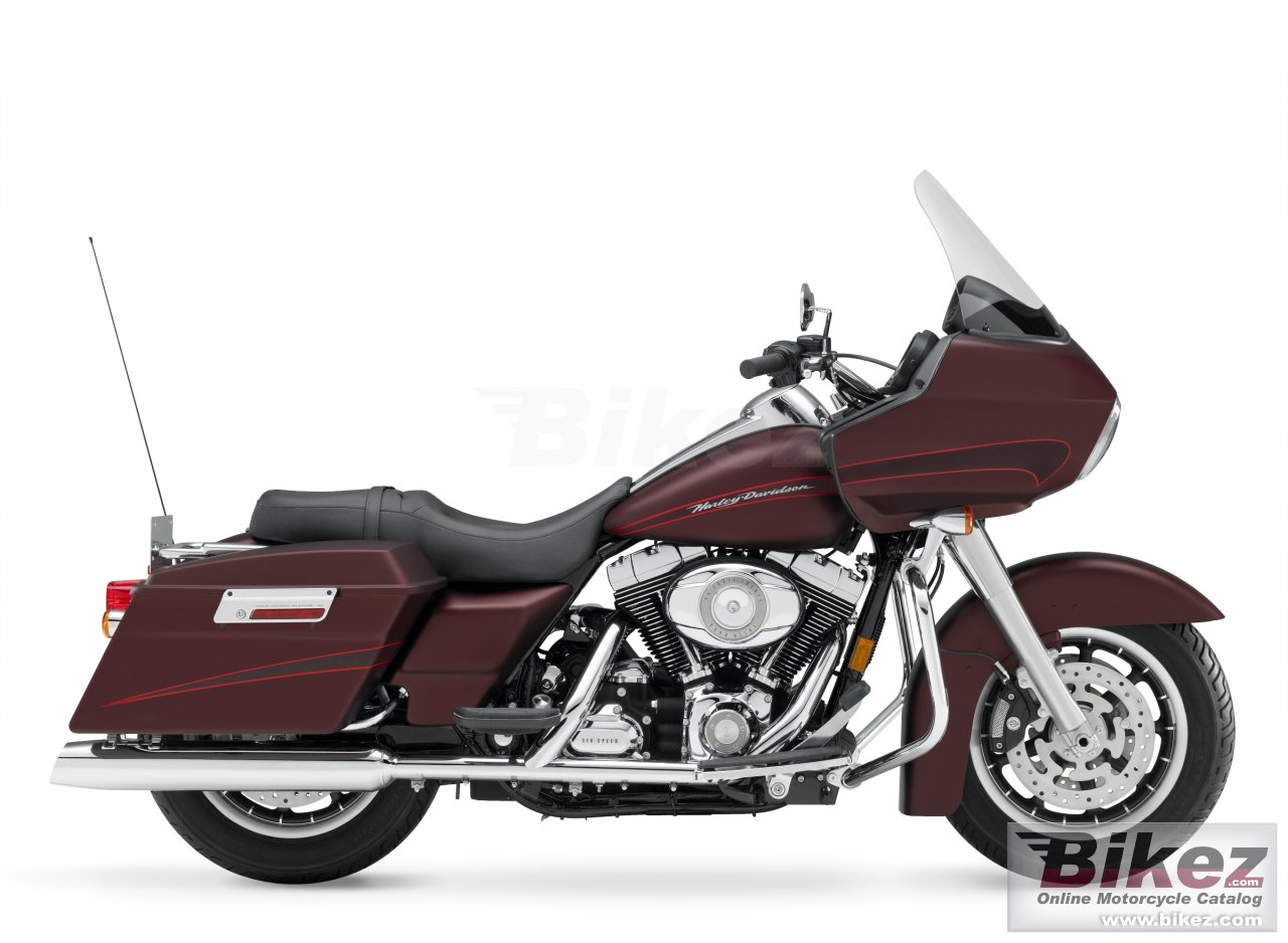 Big Harley-Davidson fltr road glide picture and wallpaper from Bikez.com